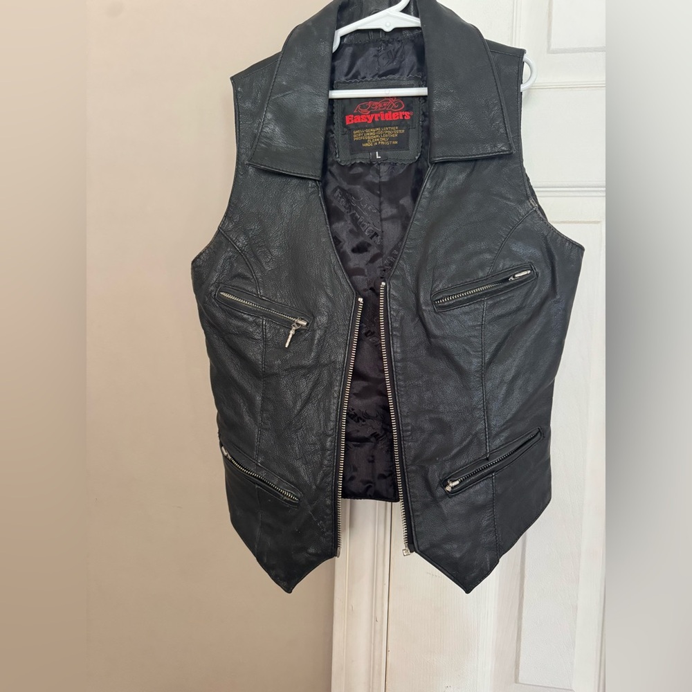 Biker Leather Vest with Zipper Details